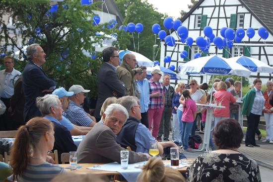 Aussetzung der Sondernutzungsgebühren für Einzelhändler + Gastronomen