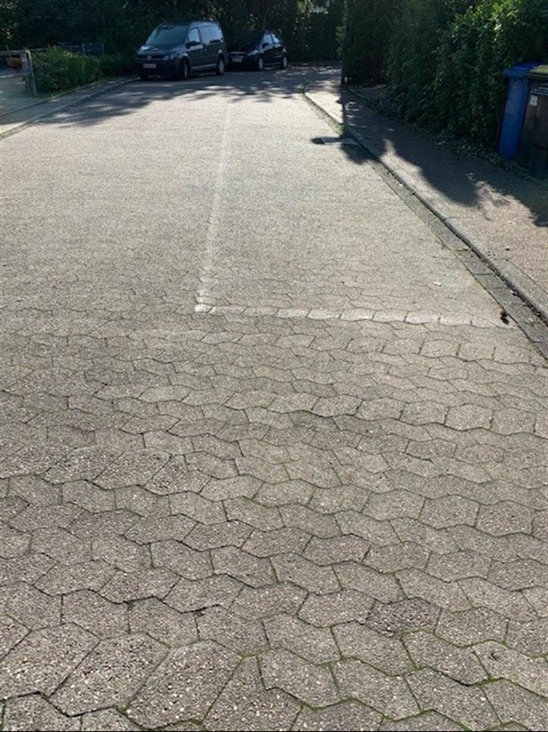Parksituation am „Altenkamp“ im Ortsteil Lintorf