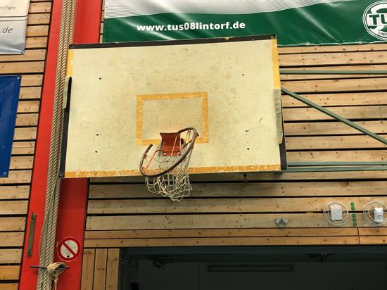 Bestandsaufnahme/Sanierungsbedarf Sporthallen 