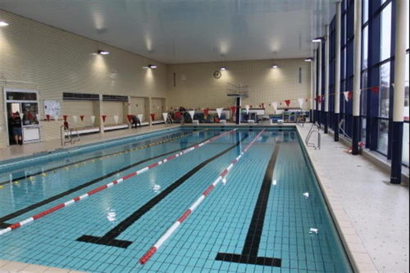Fördermittel zur Erweiterung / Teilneubaus des Hallen-/Freizeitbades „Angerbad"d