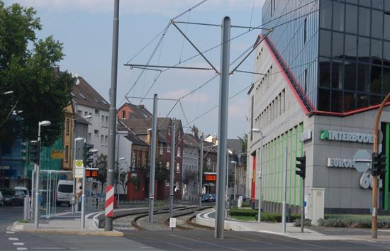 712 - In Ratingen Wartehäuschen nur in Richtung Düsseldorf