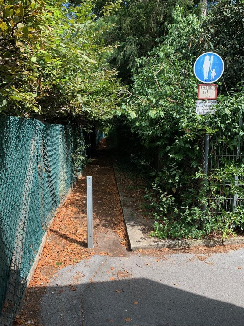 Anfrage zum Fußweg am Kullbeeksweg im Ortsteil Lintorf