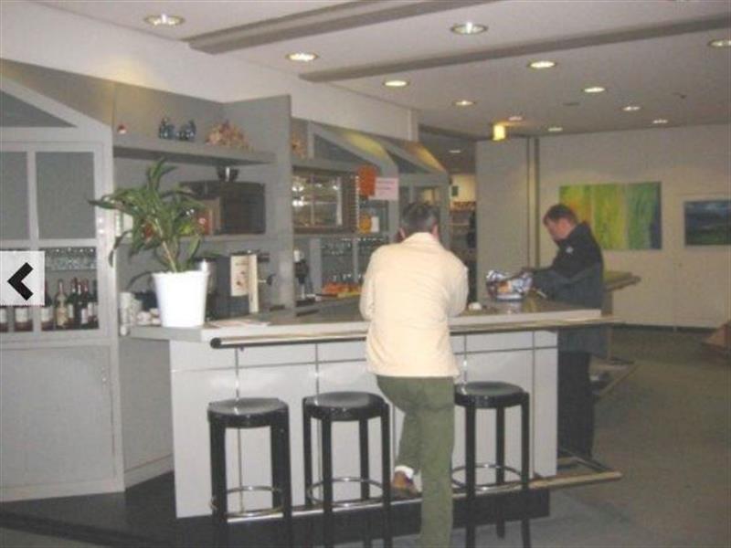   Aufstellung eines/zweier Getränkeautomaten im Medienzentrum Ratingen-Mitte