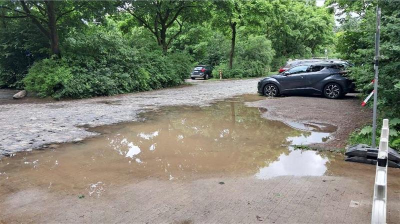 Antrag zur Sanierung des Parkplatzes am Erholungspark Volkardey
